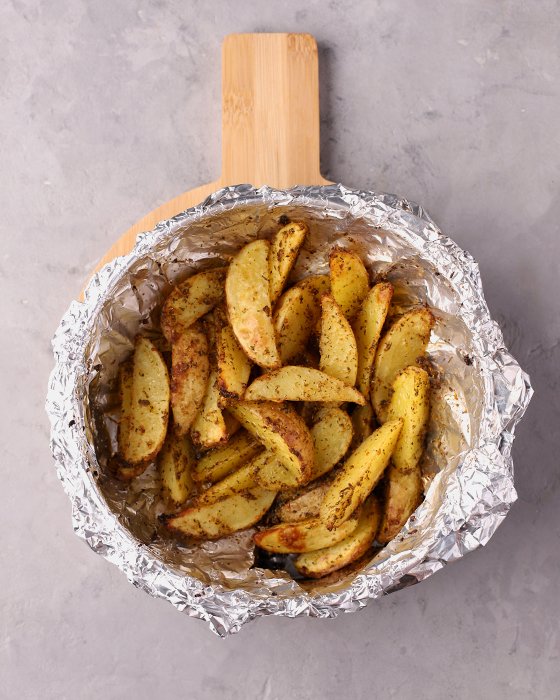«Картошка-гармошка» с беконом, пошаговый рецепт на ккал, фото, ингредиенты - Надежда