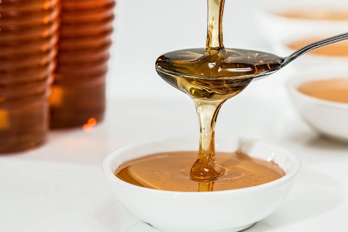 Медовые козинаки из кунжута – кулинарный рецепт